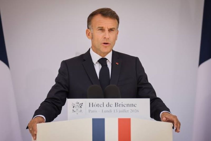 Emmanuel Macron destaca que Europa está lista para defender la libertad incluso al costo de la sangre