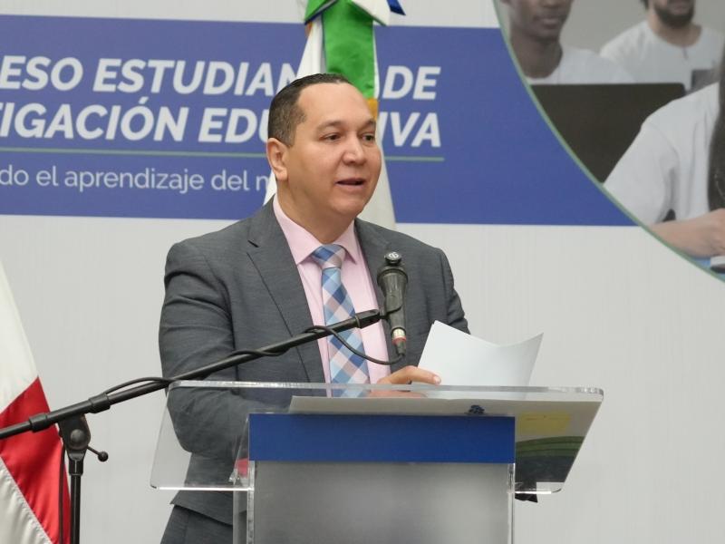 EDITORIAL:Jesús Andújar y el IDEICE: una gestión silenciosa que está sembrando el futuro de la educación dominicana