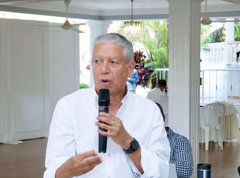 Héctor Guzmán advierte situación “explosiva” por costo de alimentos y cuestiona discurso oficial sobre pobreza