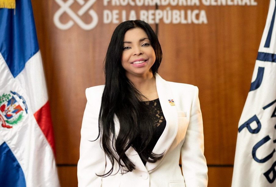 Aquiles Jiménez deposita ante el CNM propuesta de Yeni Berenice para integrar la Suprema Corte