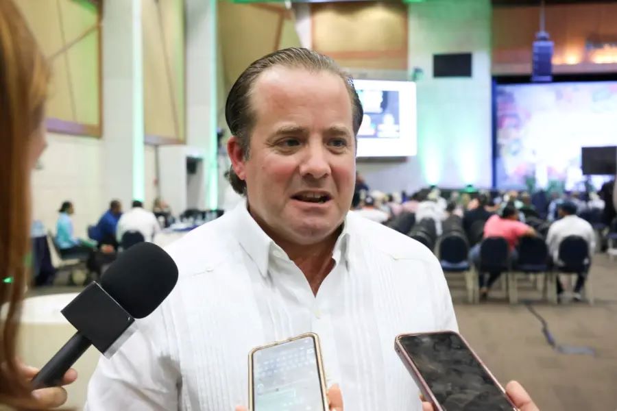 Paliza pide a JCE y partidos no preocuparse por falta de fondos; Gobierno pondrá lo que falte