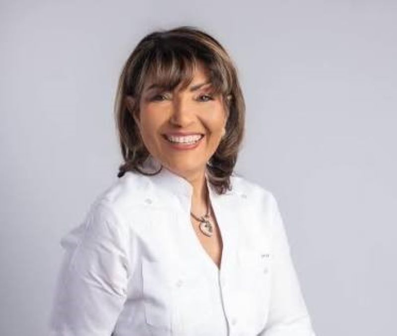 Geanilda Vásquez sorprende en encuesta del PRM en el Distrito Nacional y su nombre llama la atención